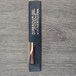 Anastasia Beverly Hills dipbrow gel Auburn